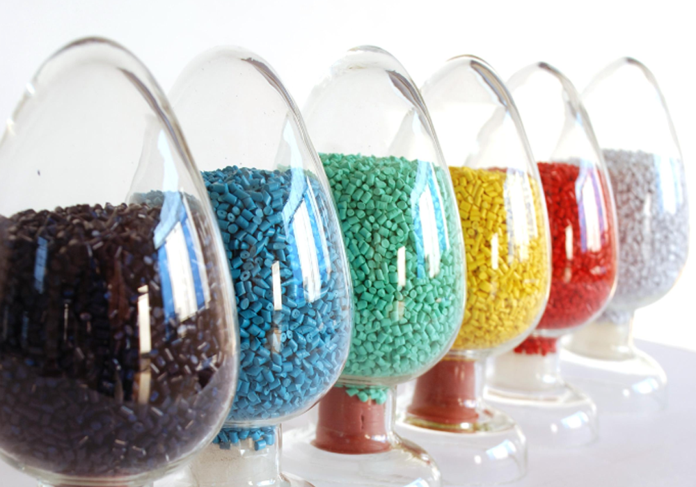 Plastic granules in various colours